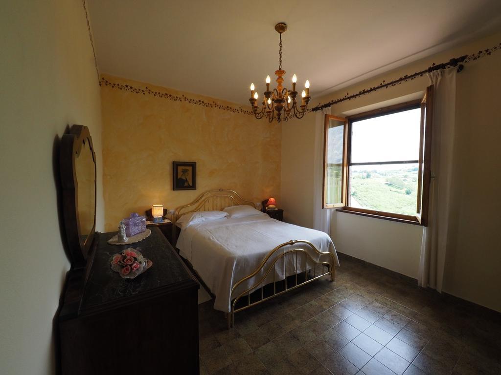 Uliveta Apartment San Gimignano Bagian luar foto