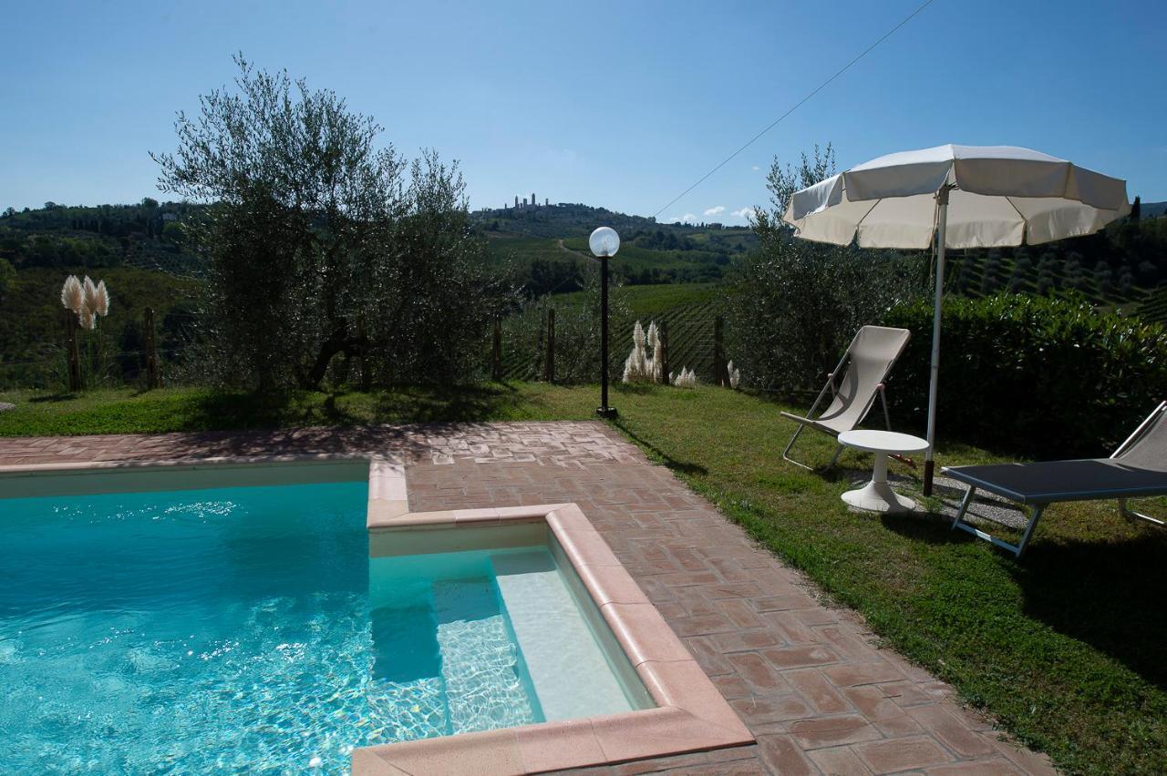 Uliveta Apartment San Gimignano Bagian luar foto
