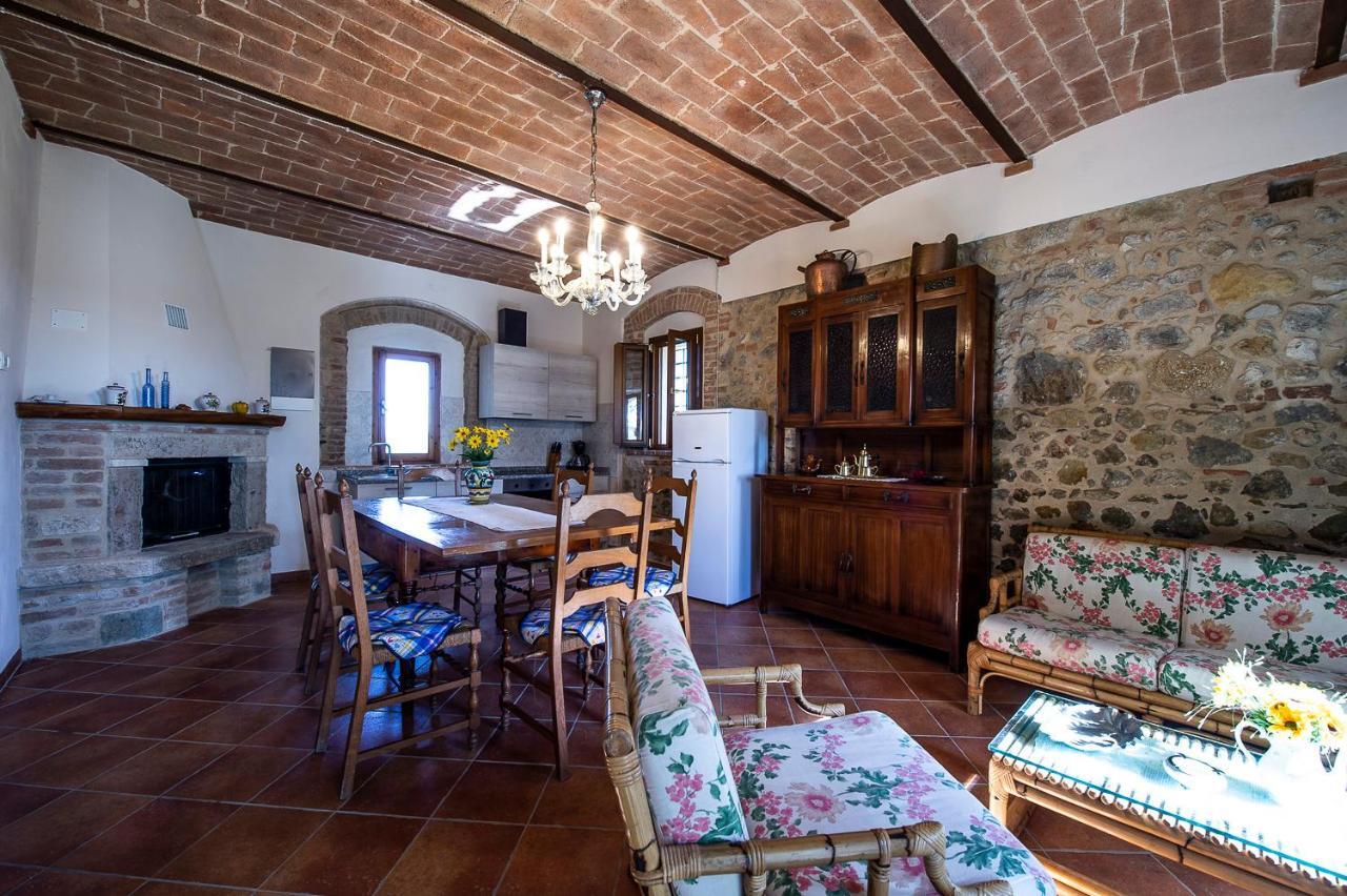 Uliveta Apartment San Gimignano Bagian luar foto