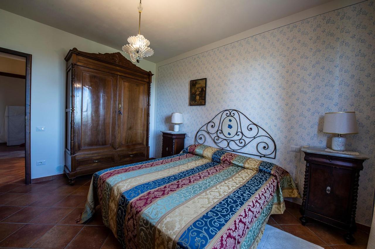 Uliveta Apartment San Gimignano Bagian luar foto