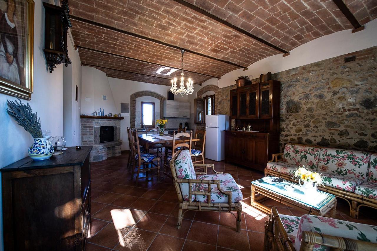 Uliveta Apartment San Gimignano Bagian luar foto